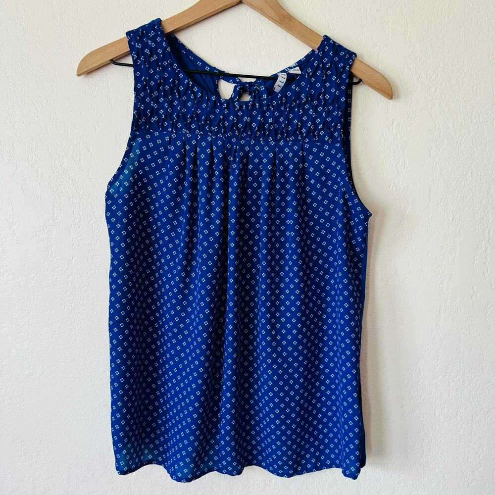 Elle | blue floral tank